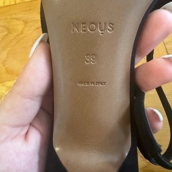 Neous Black Kitten Heel with Chic Double Strap - Picture 6 of 6